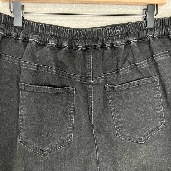 Skies Are Blue Black Denim Button Front Raw Hem Plus Size Knee Length Skirt - Picture 7 of 12